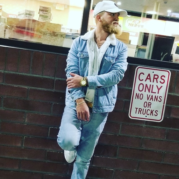 Meet your Posher, Jon - Picture 1 of 1